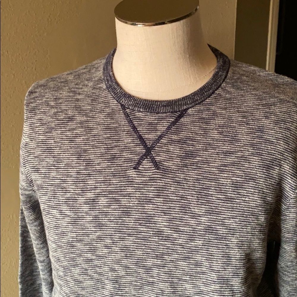 Red Ale Sweater - Picture 2 of 5